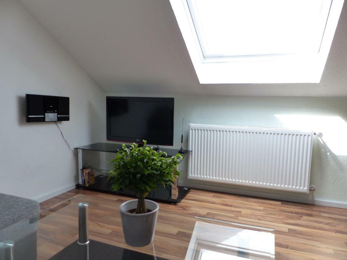 Schoene Komplette Ferienwohnung In Wesel Wesel  Bagian luar foto
