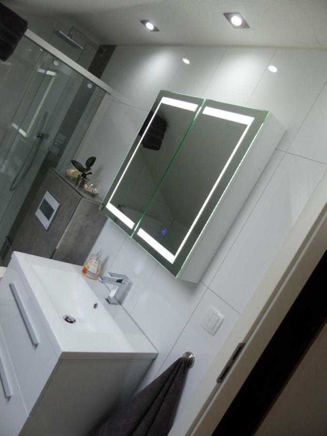 Schoene Komplette Ferienwohnung In Wesel Wesel  Bagian luar foto